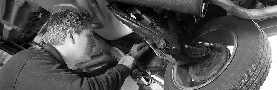 Free retest and repair quotes with your MOT.